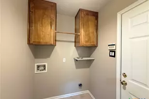 1002 Northern Dancer Dr, Copperas Cove, TX 76522 - Photo 8