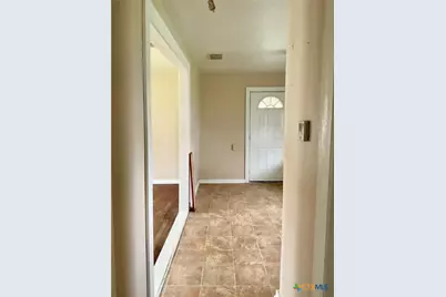 102 Clark Street, Yoakum, TX 77995 - Photo 16