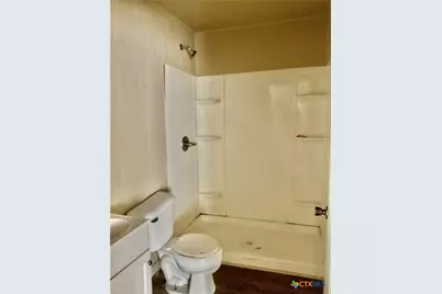 102 Clark Street, Yoakum, TX 77995 - Photo 10