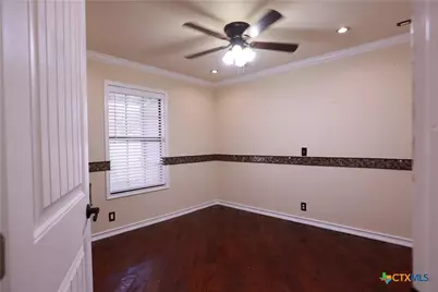 2706 Bowie Trail, Temple, TX 76502 - Photo 10