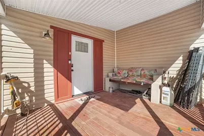 4048 Sutherland Springs Road, Seguin, TX 78155 - Photo 2