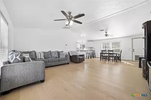 4048 Sutherland Springs Rd, Seguin, TX 78155 - Photo 8