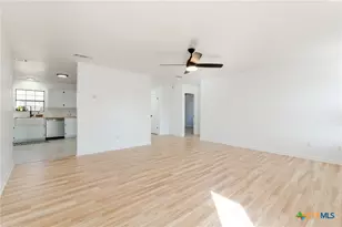 4804 Topsey Dr, Killeen, TX 76542 - Photo 2