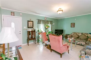 1404 E Warren Ave, Victoria, TX 77901 - Photo 4