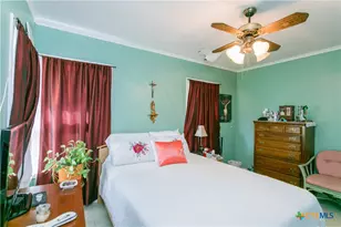 1404 E Warren Ave, Victoria, TX 77901 - Photo 12