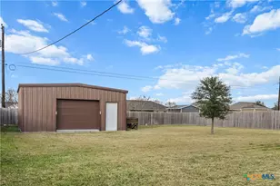 314 Blue Jay Loop, Victoria, TX 77905 - Photo 22