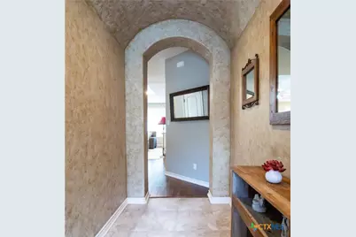 214 Windwood Lane, Victoria, TX 77904 - Photo 8