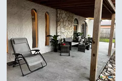 112 Stratford Street, Victoria, TX 77905 - Photo 6