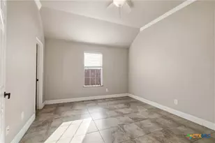 8713 Kansas Ave, Temple, TX 76502 - Photo 32