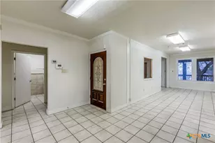 819 S 5th St, Temple, TX 76504 - Photo 30