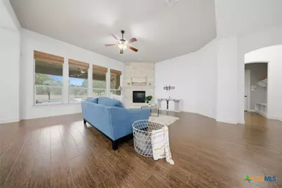 728 Deer Run Way, New Braunfels, TX 78132 - Photo 14