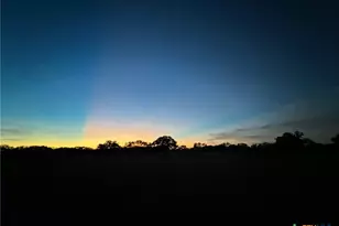 15395 E State Hwy 111, Yoakum, TX 77995 - Photo 16