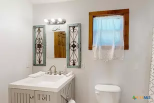 961 Buttercup Ln, Wimberley, TX 78676 - Photo 24