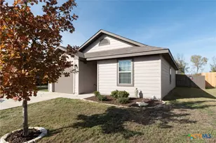 2204 Darst Dr, Seguin, TX 78155 - Photo 32