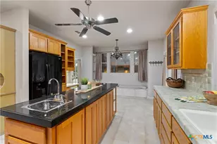 400 Indian Hills Rd, Gatesville, TX 76528 - Photo 8