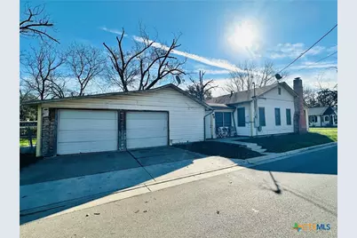 904 Bismark Street, Seguin, TX 78155 - Photo 4