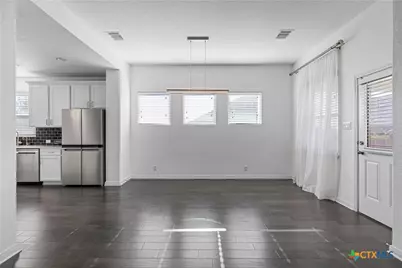 619 Hidden View Street, New Braunfels, TX 78130 - Photo 8