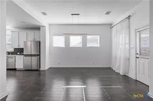 619 Hidden View St, New Braunfels, TX 78130 - Photo 8