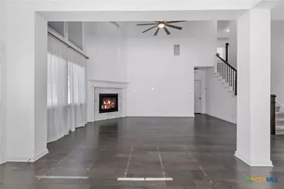 619 Hidden View Street, New Braunfels, TX 78130 - Photo 4