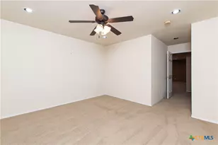 101 Rustler Cir, Harker Heights, TX 76548 - Photo 36