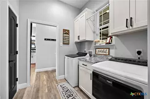 523 River Park Rd, McGregor, TX 76657 - Photo 14