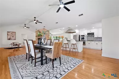 456 Magazine Avenue, New Braunfels, TX 78130 - Photo 8