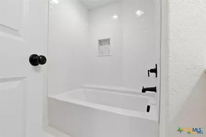 456 Magazine Avenue, New Braunfels, TX 78130 - Photo 14