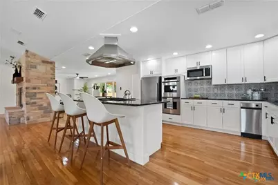 456 Magazine Avenue, New Braunfels, TX 78130 - Photo 6