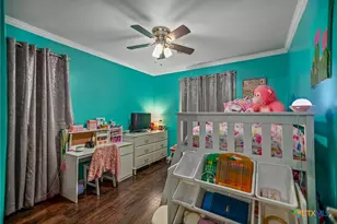 535 Travis St, Port Lavaca, TX 77979 - Photo 18