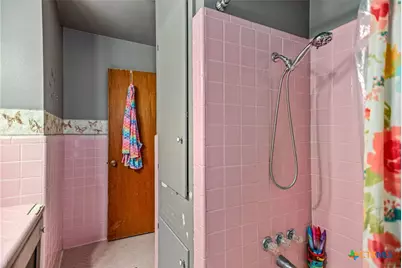 535 Travis Street, Port Lavaca, TX 77979 - Photo 22