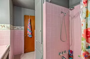 535 Travis St, Port Lavaca, TX 77979 - Photo 22