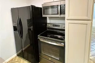 1901 N 10th St, Killeen, TX 76541 - Photo 4