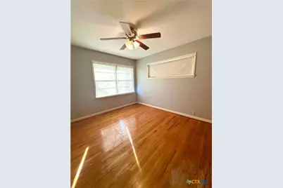 113 E Young Avenue, Temple, TX 76501 - Photo 18