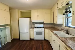 113 E Young Ave, Temple, TX 76501 - Photo 4