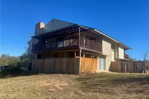 102 Falcon, Horseshoe Bay, TX 78657 - Photo 2