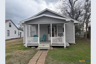 311 W Clayton Street, Cuero, TX 77954 - Photo 22