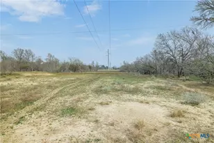 1144 Treetop Ln, Luling, TX 78648 - Photo 20