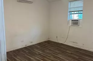 810 S Cameron St, Victoria, TX 77901 - Photo 12