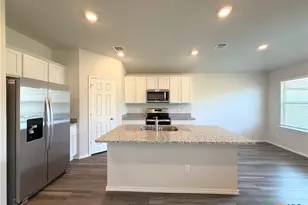 1426 Piedmont St, Temple, TX 76504 - Photo 4