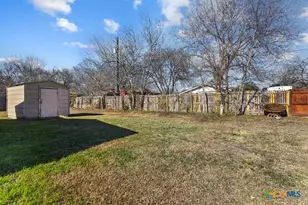 222 Redbud Ln, New Braunfels, TX 78130 - Photo 24