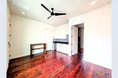 1147 N Academy Avenue #1201, New Braunfels, TX 78130 - Photo 4