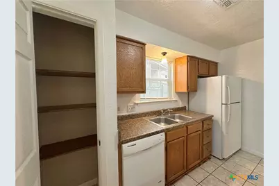 1128 Royal Crest Drive, Killeen, TX 76549 - Photo 18