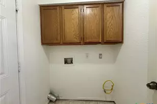 1128 Royal Crest Dr, Killeen, TX 76549 - Photo 36