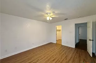 1128 Royal Crest Dr, Killeen, TX 76549 - Photo 34