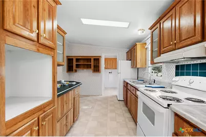 900 County Road 304, Bertram, TX 78605 - Photo 18