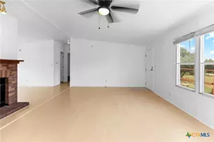 900 Co Rd 304, Bertram, TX 78605 - Photo 12