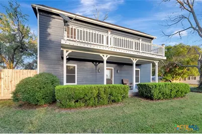 114 S Washington, El Campo, TX 77437 - Photo 2
