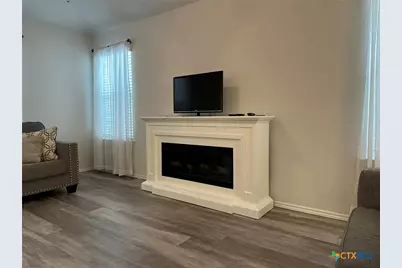 104 Green Jay Drive, Jarrell, TX 76537 - Photo 10