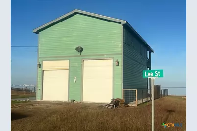 9 Lee Street, Port Lavaca, TX 77979 - Photo 1
