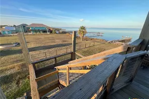 9 Lee St, Port Lavaca, TX 77979 - Photo 10